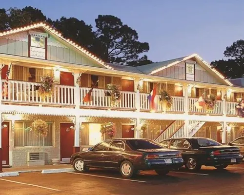 The Trails Inn Hotels in Eureka Springs