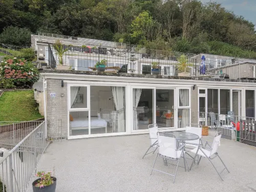Shells Cottage Hotels in Looe