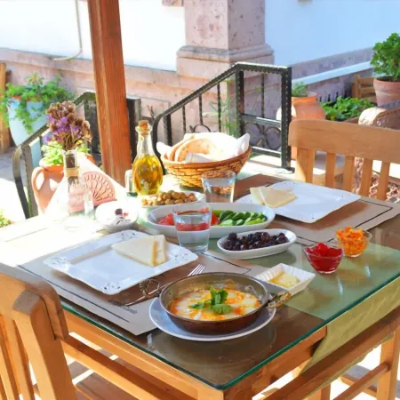 Ayışığı Hotel