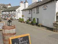 Leafy Nook Lodge