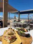 Hôtel le Rivage Vue Sur Mer - Châtelaillon-Plage - breakfast