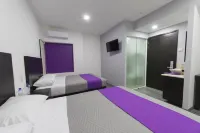 La Terraza Hotel - ที่มีสระว่ายน้ำ
