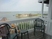 Island Resort - Ocean View