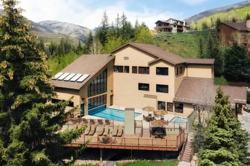Vail Streamside 2Bd - ที่มีอ่างอาบน้ำ