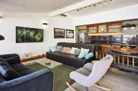 Villa Taleona Hotels in San Francisco