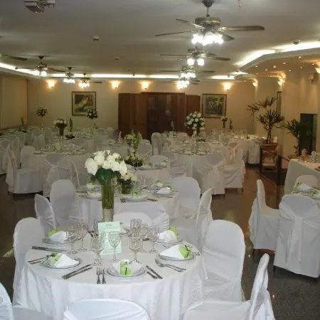 Obeid Plaza Hotel Hotele w: Bauru