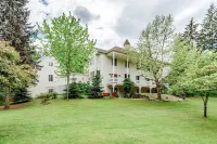 The Inn at the Ninth Hole Bed & Breakfast Hôtels à : Salmon Arm