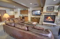 Red Hawk Lodge 2269 by SummitCove Lodging فنادق في Dillon