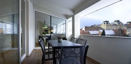 Hotel Maribor, City Apartments Отели в г. Марибор