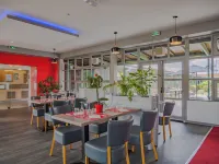 Hôtel Restaurant Les Jardins d'Epône Hôtels à : Épône