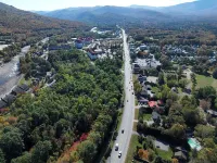 White Mountains-10 Min to Loon-Hottub-Dog Friendly - 民泊