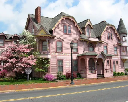 The Towers Bed & Breakfast Hotels in Milford