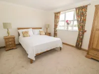 Rede River Cottage Hotels in Otterburn