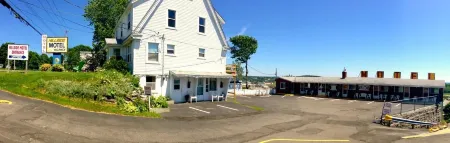 Hillside Motel Отели в г. Сент-Джон