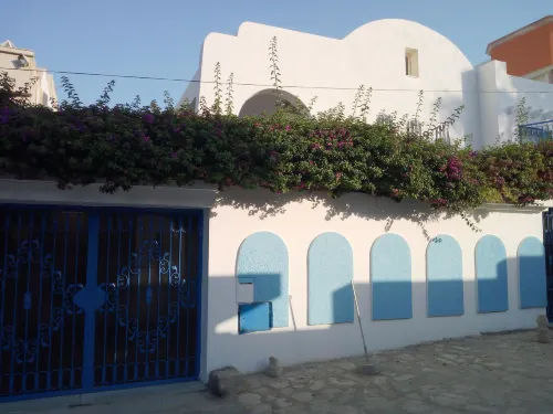 Partie de Pittoresque Maison en Bord de Mer