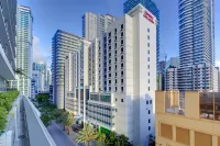 Hampton Inn & Suites Miami/Brickell-Downtown - Scenic