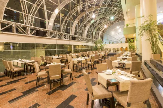 Delfines Hotel & Convention Center