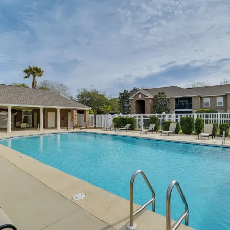 Foley Condo w/ Pool Access: 10 Mi to Gulf Shores!