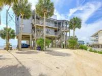 Walkable Beachfront Retreat on Cedar Key! Hotels in Levy County