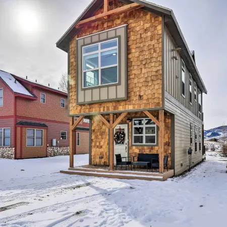 4 Mi to Granby Ranch: Home w/ Mtn Views