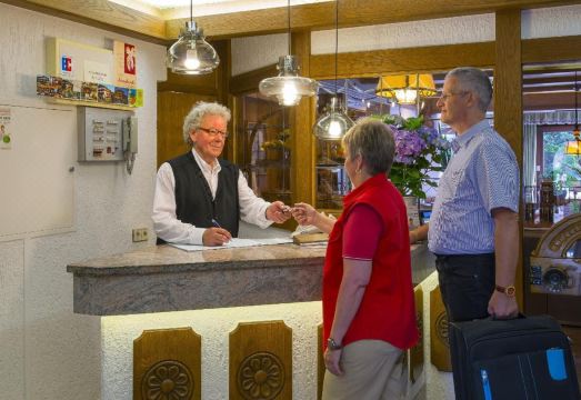 1. 호텔 슐뢰스만..