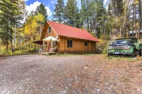 'Marble Hideaway' Cabin w/ Mountain Views + Deck! - Lemmikkieläimet sallittu