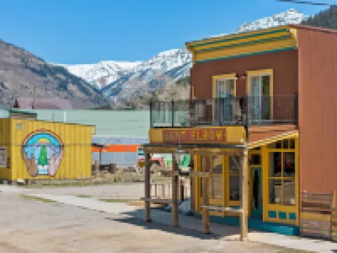 The Bent Elbow Hotels in Silverton