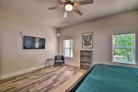 現代家庭住宅，靠近AT&T體育場及更多！