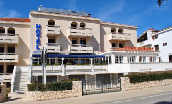 Hotel Mediteran - Housity