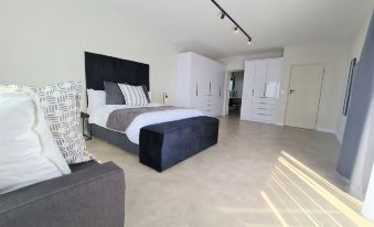 Mint Apartments Greenside