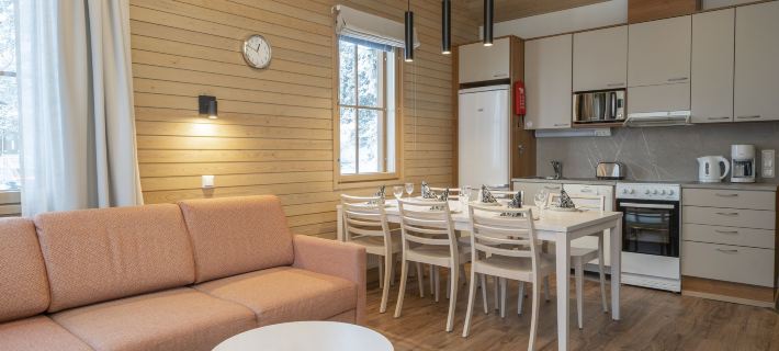 Ski-Inn AurinkoRinne Hotels in Kuusamo
