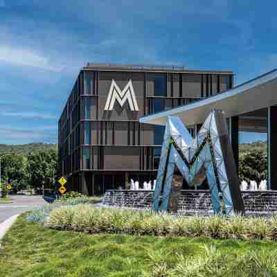 Encore by Mingara Hotel Exterior