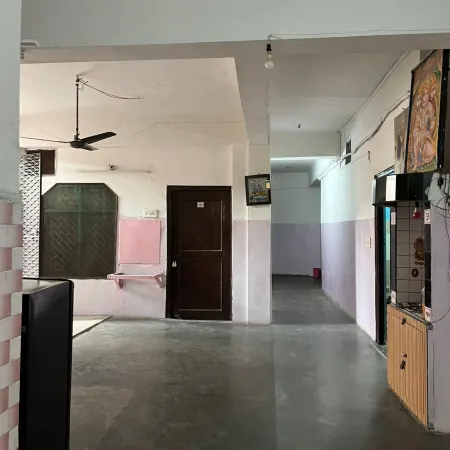 Bhaskar Hotel by Grb
