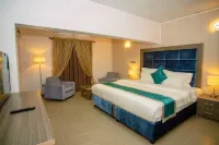 Riviera Suites