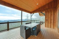 Sapphire Mountaintop Cabin w/ Views & 2 Decks - Homestays