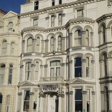 Halvard Hotel