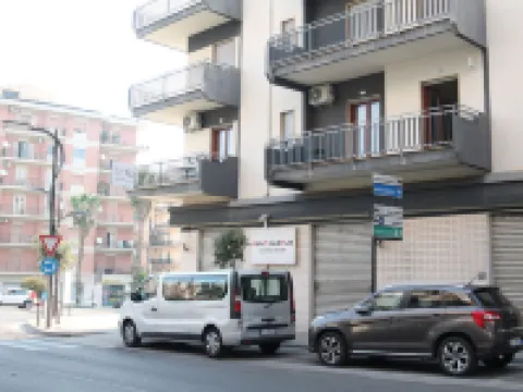 Michelangelo Home B&B Hotels in Rossano