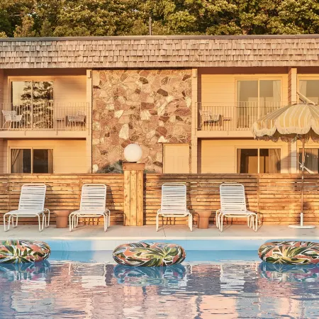 The June Motel, Sauble Beach