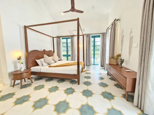 Villa in Siolim Near Morjim Beach