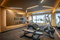 Park Inn & Suites by Radisson Thrissur East Fort - Gym