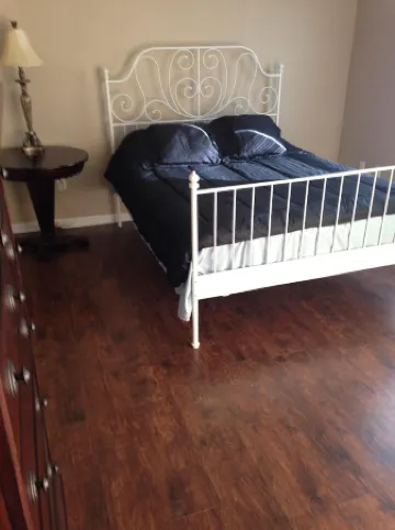 Beautiful 2 Bedroom Luxury Loft in the heart of Aurora