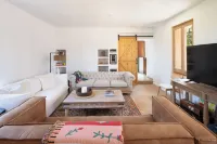 Hotel Dosterras فنادق في Marsa