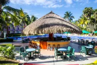 Grand Decameron Complex Bucerias, A Trademark All Inclusive - parking