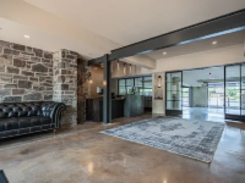 ゴースト ライト イン バックスのホテル