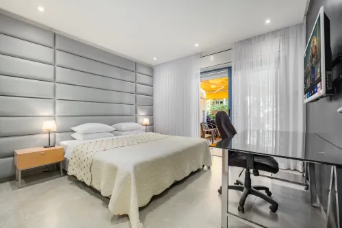 Royal Park Resort Apartment 113