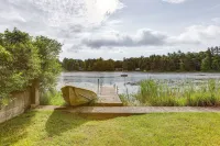 Lakefront Home w/ Deck: Central Michigan Escape! - 2-Star