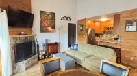 Top floor two level 2 bedroom, Mountain View!