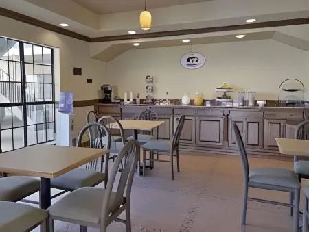 Lone Star Inn - San Benito Harlingen