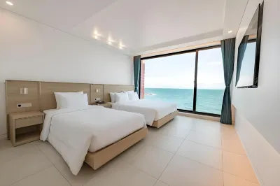 Pohang Case Poolvilla