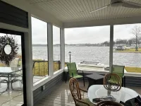 New 4-bedroom house on Lake Wawasee with a stunning, screened in porch!